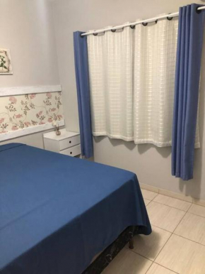 Apartamento confortável e muito bem localizado.